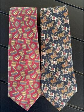 (2) Salvatore Ferragamo Men’s Neck Ties Red Drums & Black Horses 3.5” wide